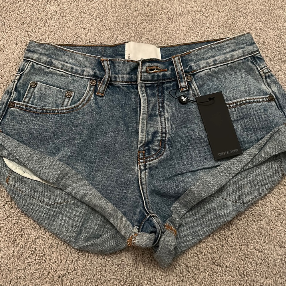 One Teaspoon Jean shorts size 24 never been worn and new with tags